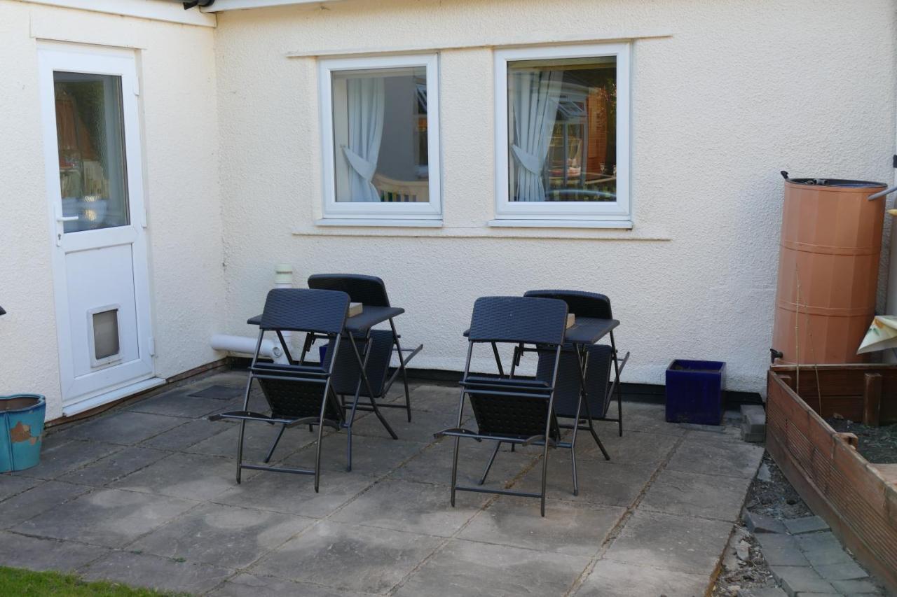 Magnolia Self Contained Suites Coalpit Heath Exterior foto