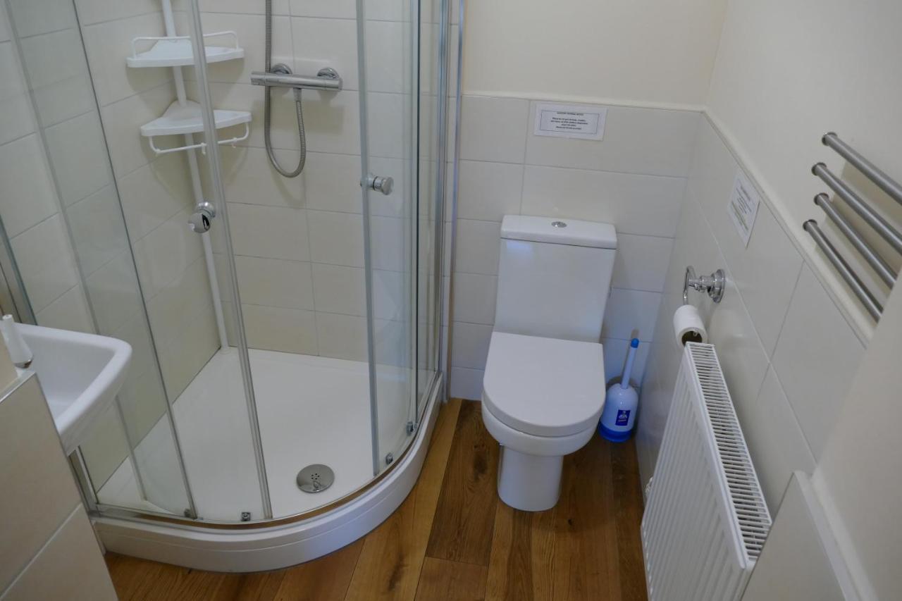 Magnolia Self Contained Suites Coalpit Heath Exterior foto